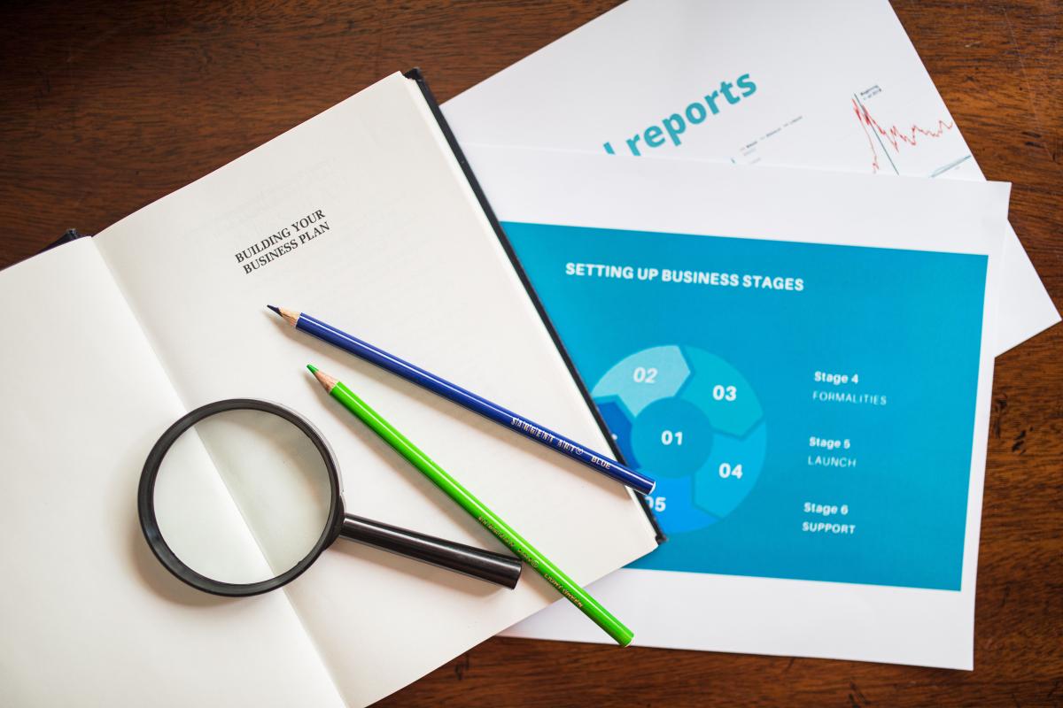 How to Write a Technical Report That Non-Technical Stakeholders Will Actually Read